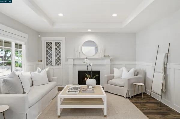$3,750,000 | 246 Overhill Road, Orinda, CA 94563