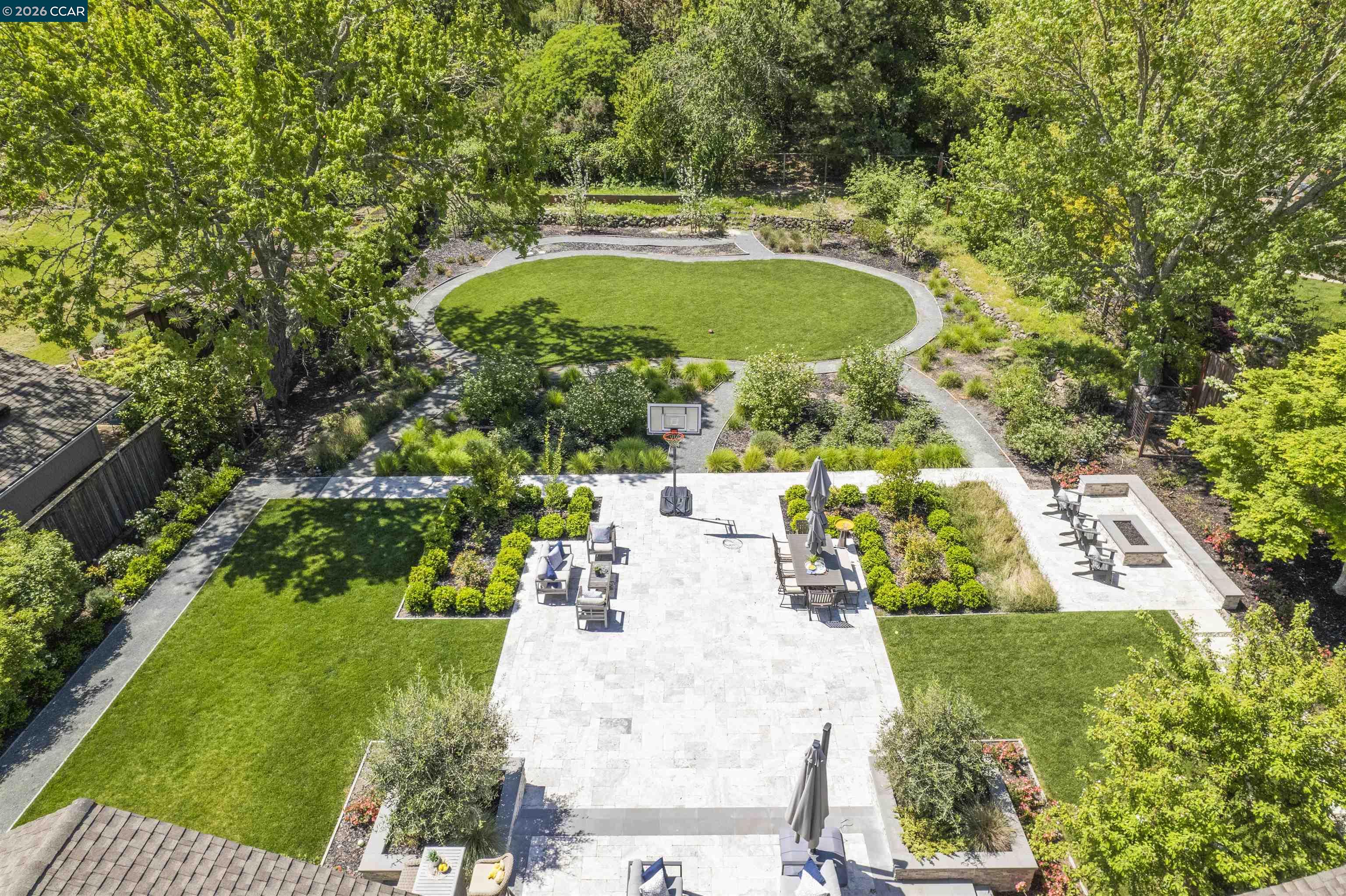 246 Overhill Road Orinda, CA 94563 - Photo 15 of 60