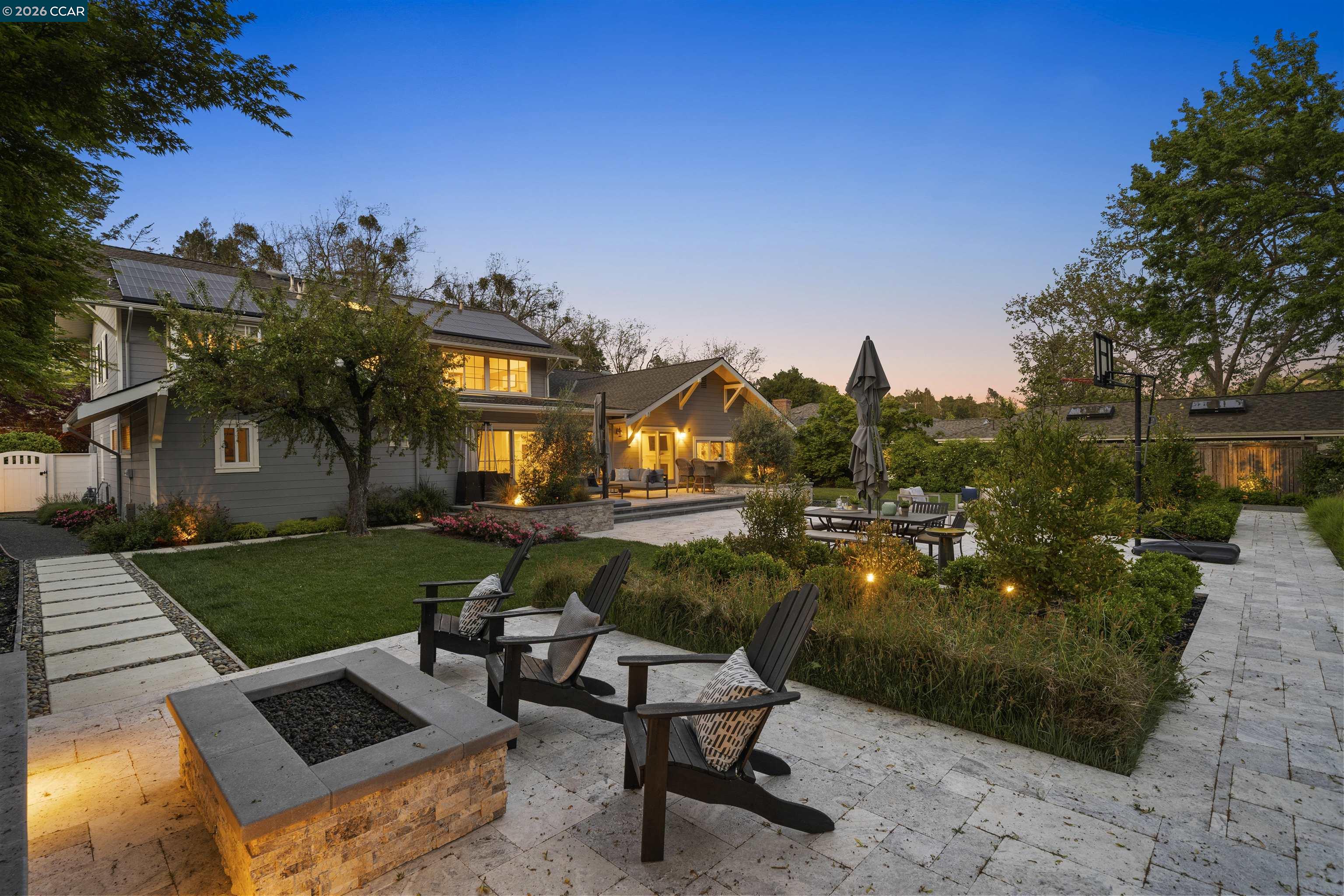 246 Overhill Road Orinda, CA 94563 - Photo 19 of 60