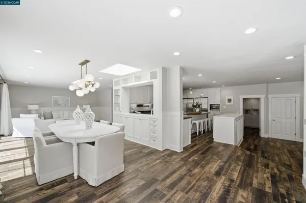 $3,750,000 | 246 Overhill Road, Orinda, CA 94563