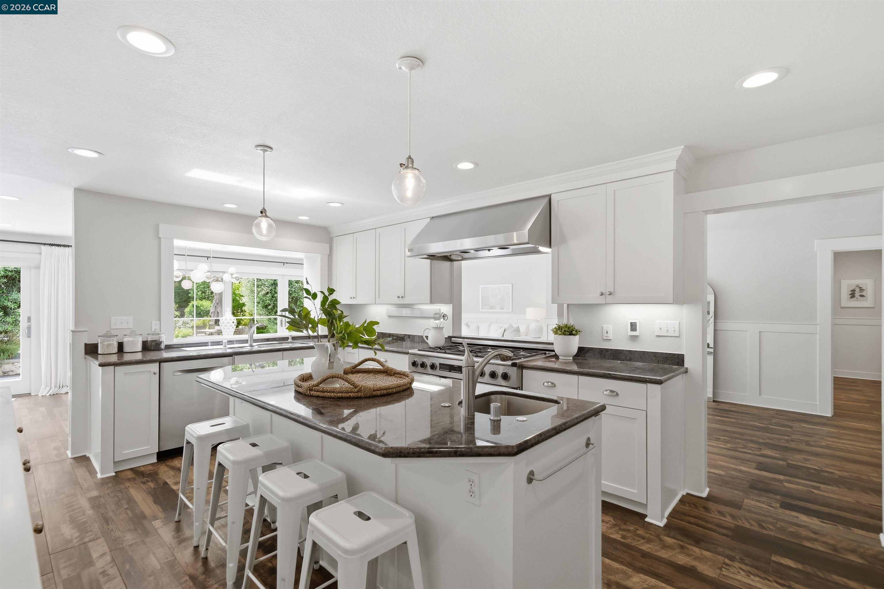 246 Overhill Road Orinda, CA 94563 - Photo 29 of 60