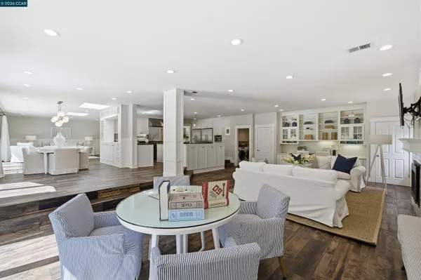 $3,750,000 | 246 Overhill Road, Orinda, CA 94563