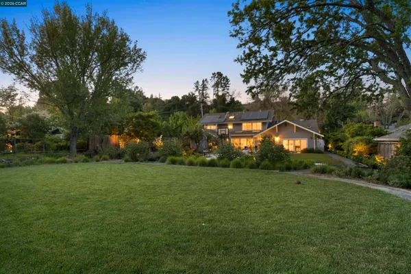 $3,750,000 | 246 Overhill Road, Orinda, CA 94563