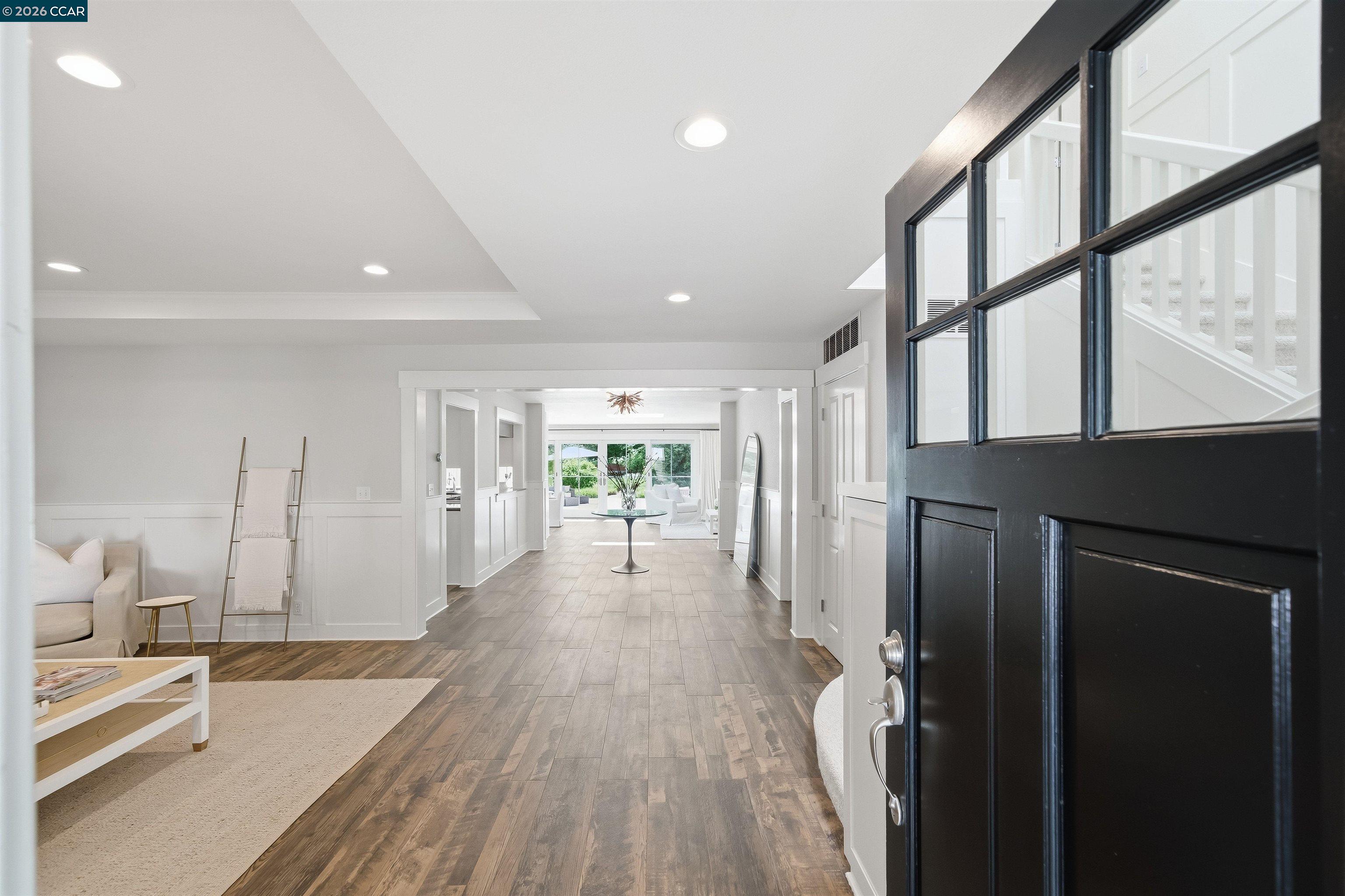 246 Overhill Road Orinda, CA 94563 - Photo 8 of 60