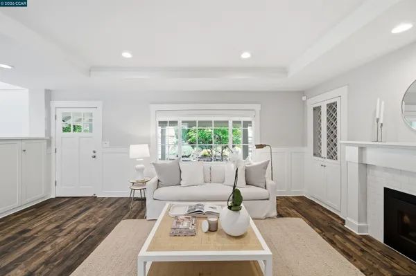 $3,750,000 | 246 Overhill Road, Orinda, CA 94563