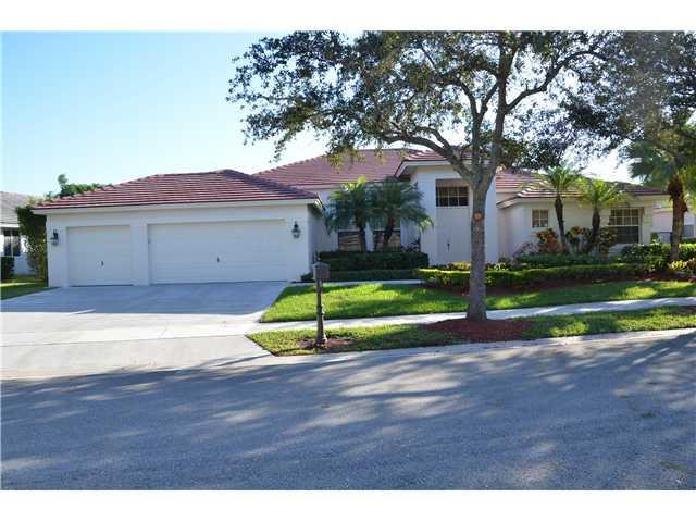 412 Mallard Road Weston, FL 33327 - Photo 14 of 15 Exterior Front