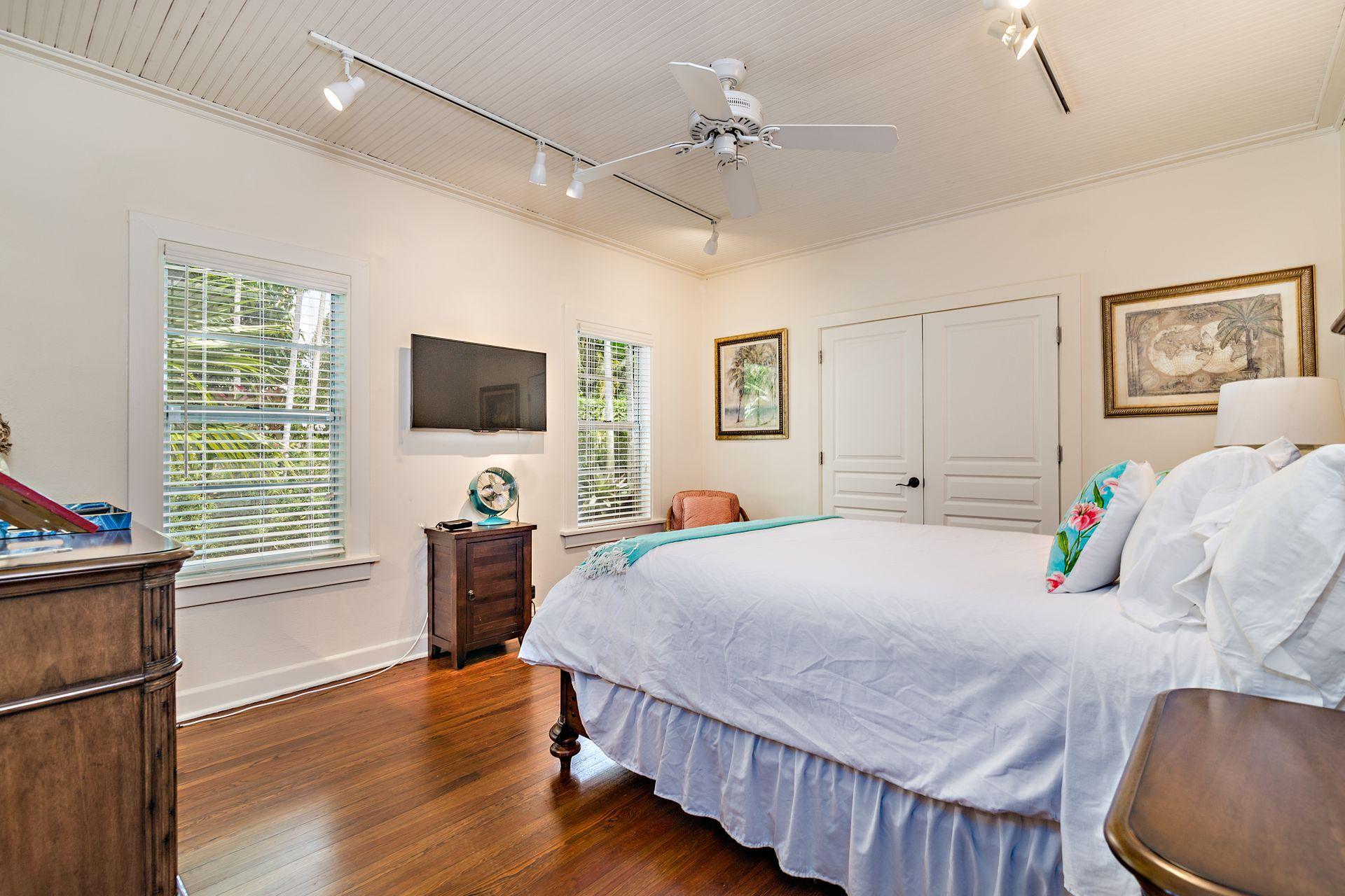 237 Dyer Road West Palm Beach, FL 33405 - Photo 14 of 36 Bedroom 2