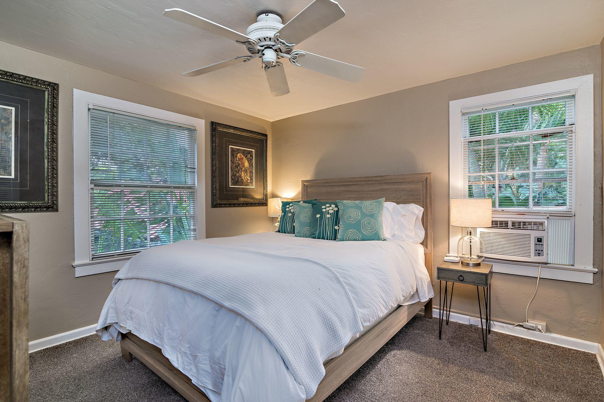 237 Dyer Road West Palm Beach, FL 33405 - Photo 24 of 36 Upstairs Bedroom