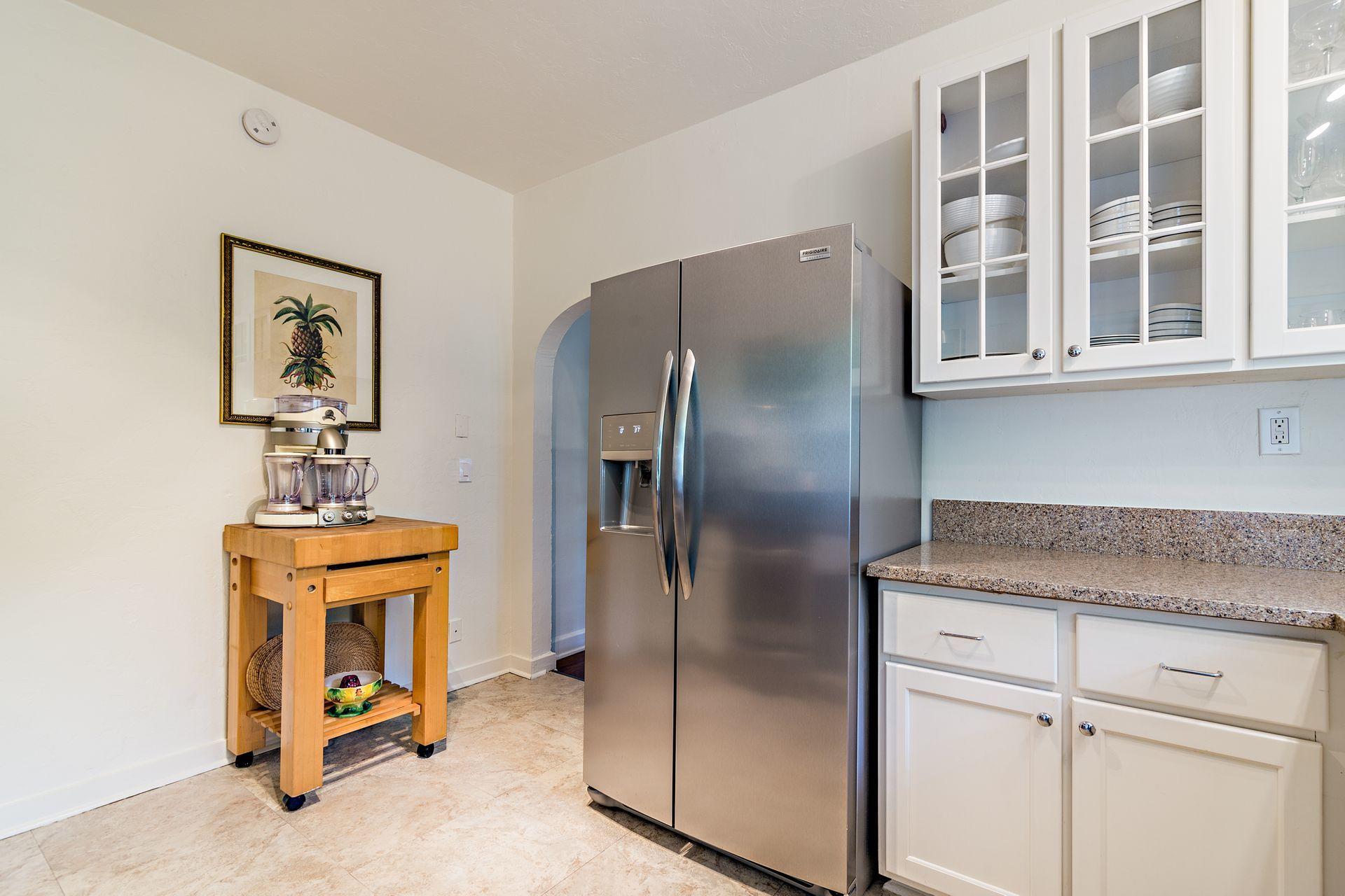 237 Dyer Road West Palm Beach, FL 33405 - Photo 10 of 36 Kitchen