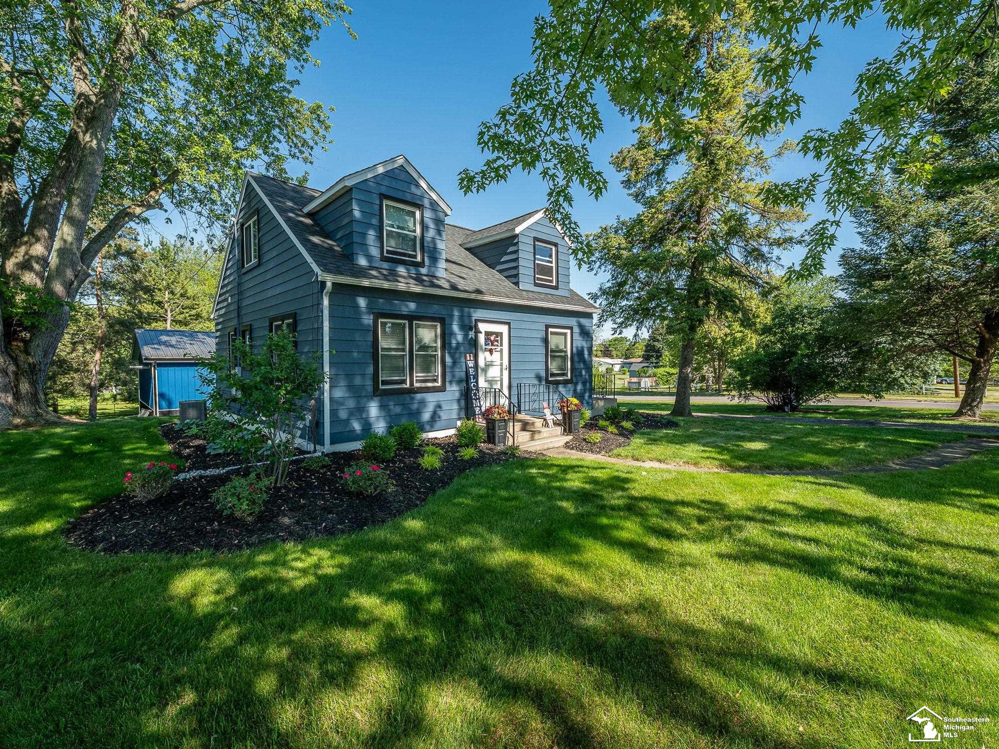 701 Adrian Street Tecumseh, MI 49286 - Photo 1 of 35