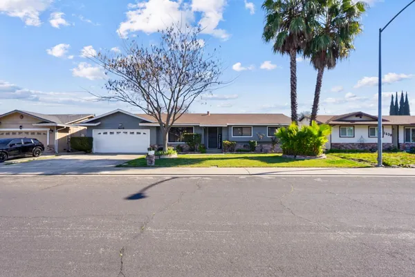 $529,000 | 1648 Olivewood Avenue, Manteca, CA 95336