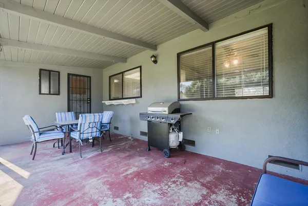 $529,000 | 1648 Olivewood Avenue, Manteca, CA 95336