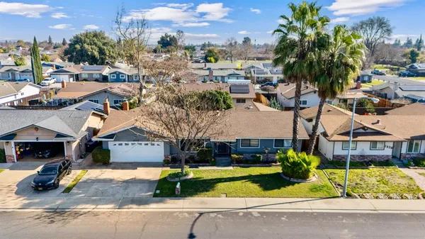 $529,000 | 1648 Olivewood Avenue, Manteca, CA 95336