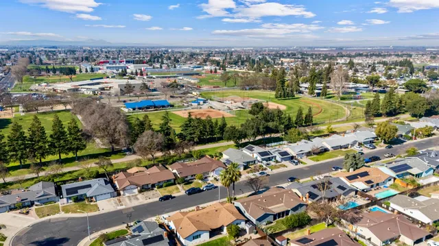 $529,000 | 1648 Olivewood Avenue, Manteca, CA 95336