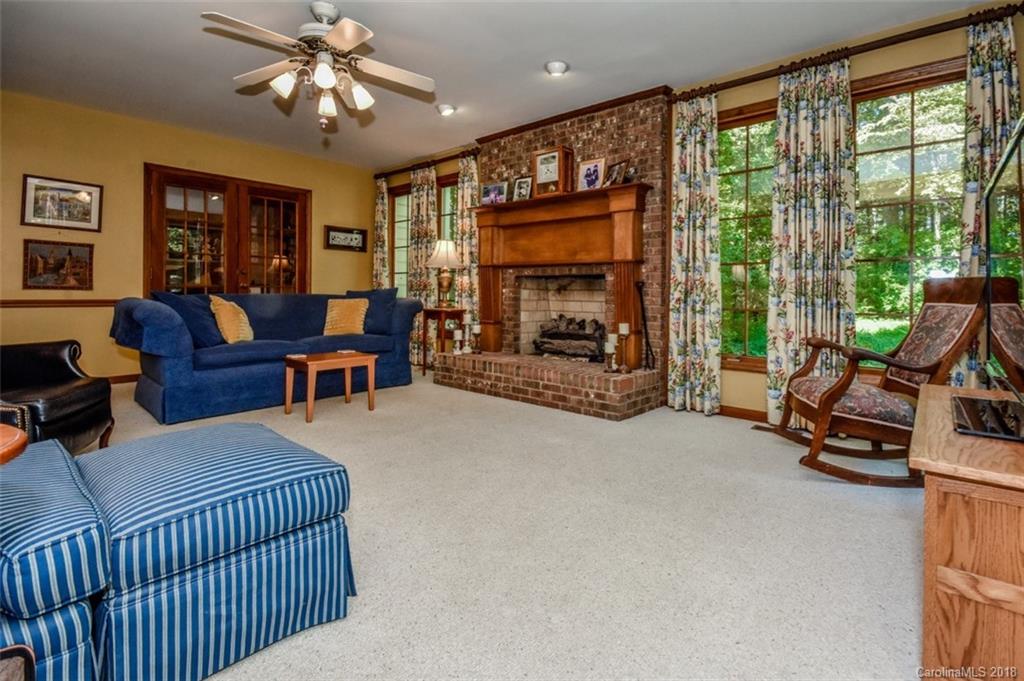 13701 Sims Road Huntersville, NC 28078 - Photo 9 of 26 Gallery Image 9