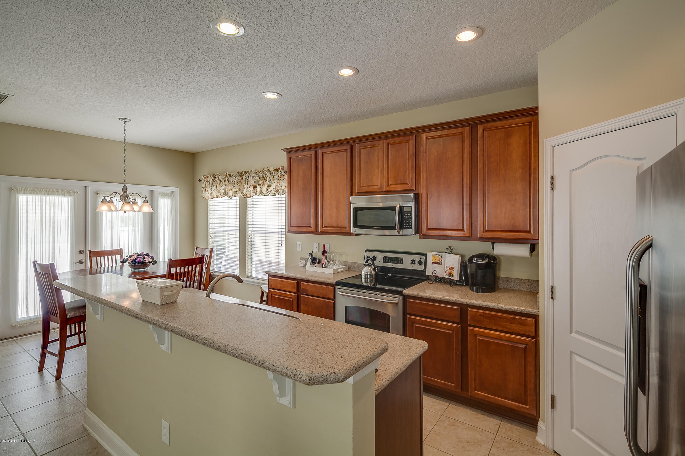 3724 Chasing Falls Road Orange Park, FL 32065 - Photo 11 of 31 Kitchen_-_1