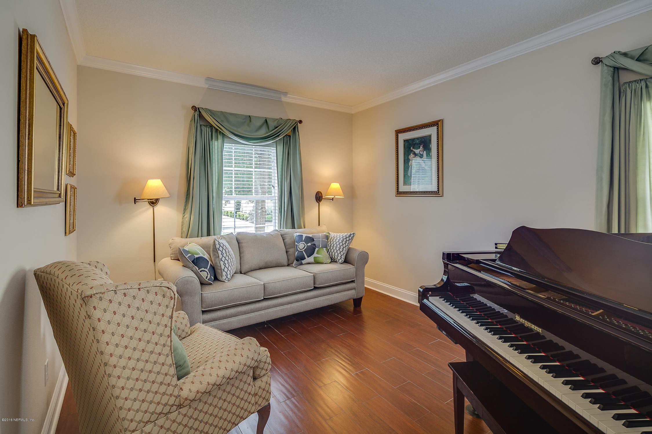 3724 Chasing Falls Road Orange Park, FL 32065 - Photo 6 of 31 Living_Room_-_1