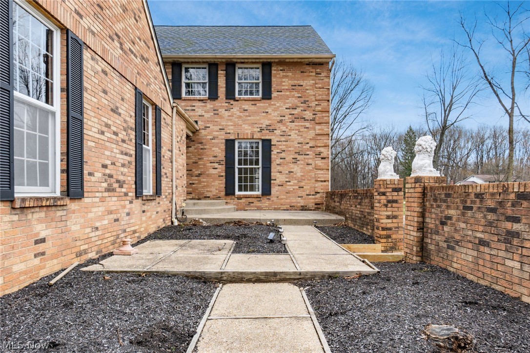 5180 Etna Road Columbus, OH 43213 - Photo 4 of 50