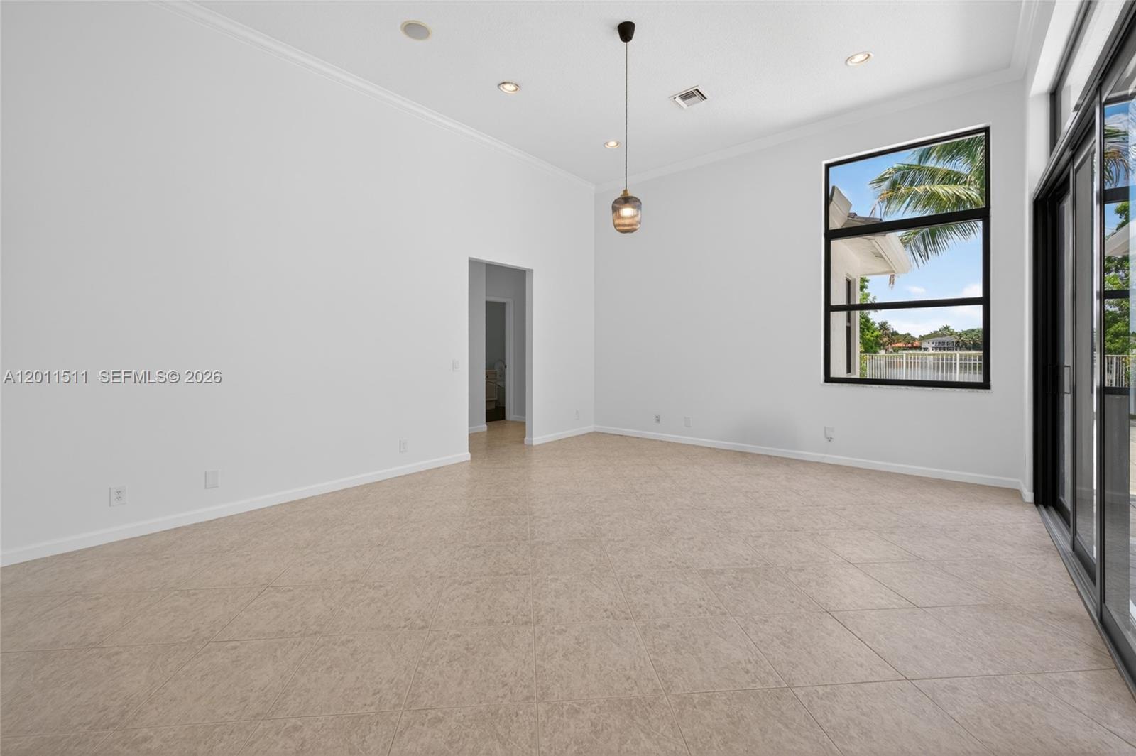 812 Regal Cove Road Weston, FL 33327 - Photo 12 of 42