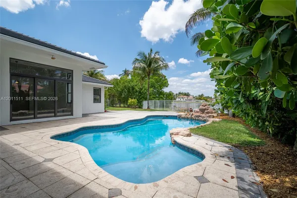 $8,000 | 812 Regal Cove Road, Weston, FL 33327