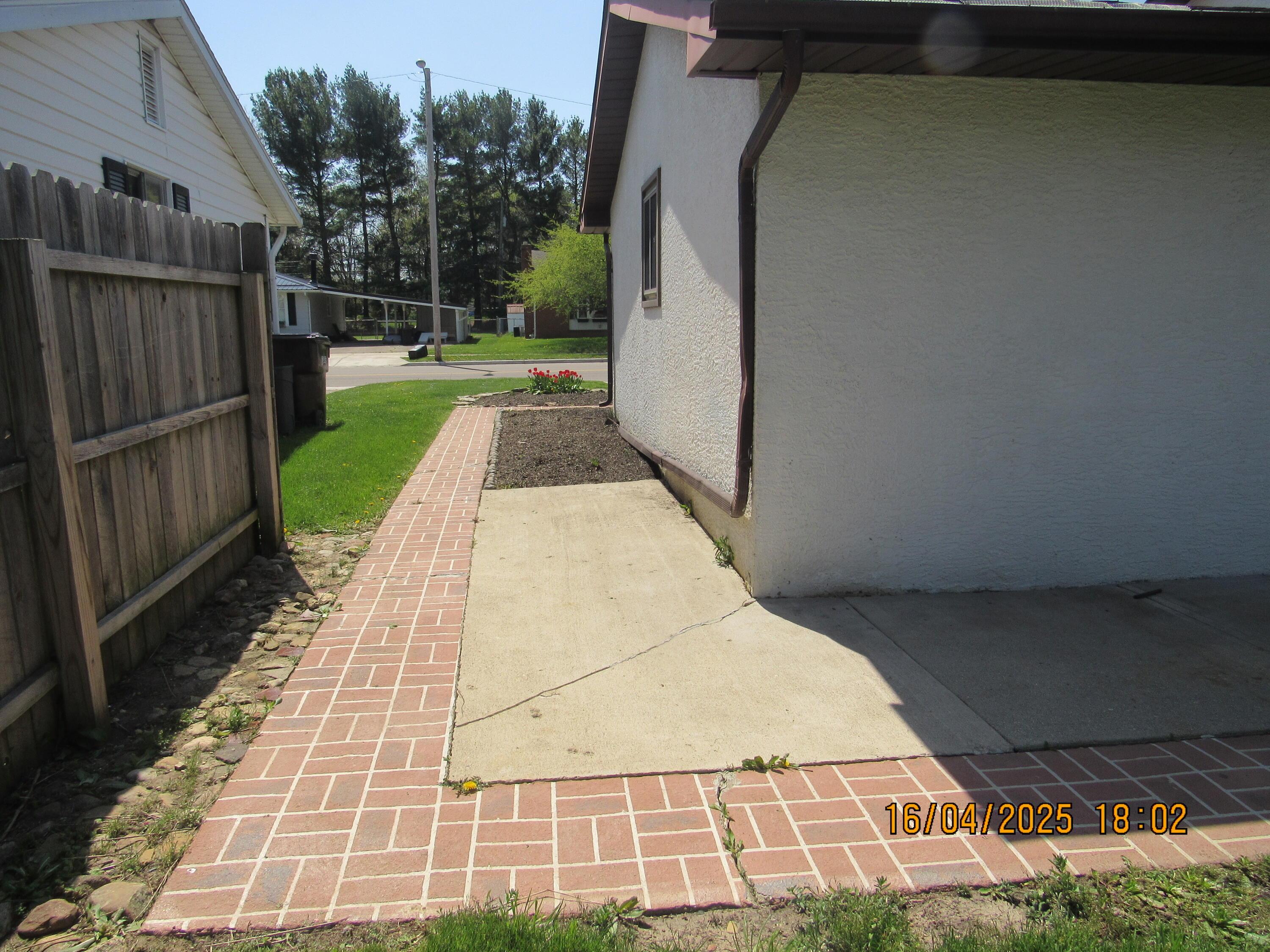 416 Cedar Heights Road Circleville, OH 43113 - Photo 23 of 26 IMG_1294