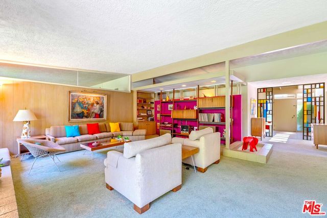 $2,360,000 | 7545 Kimdale Lane, Los Angeles, CA 90046