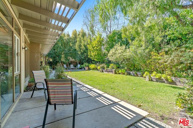 $2,360,000 | 7545 Kimdale Lane, Los Angeles, CA 90046