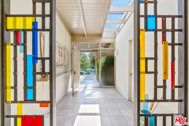 $2,360,000 | 7545 Kimdale Lane, Los Angeles, CA 90046