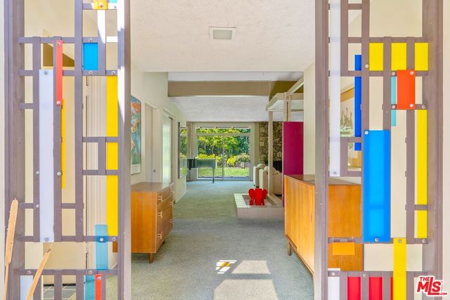 $2,360,000 | 7545 Kimdale Lane, Los Angeles, CA 90046