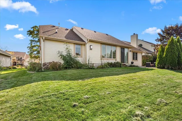 $473,000 | N174W20270 Raymond Road, Jackson, WI 53037