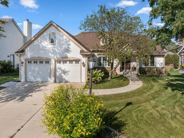 $473,000 | N174W20270 Raymond Road, Jackson, WI 53037