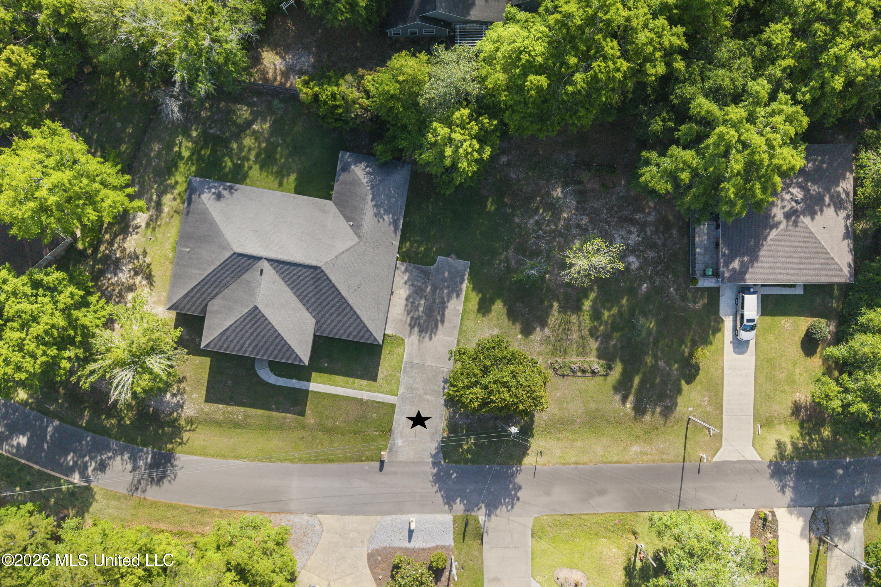 6426 Apelehama Road Diamondhead, MS 39525 - Photo 2 of 53 00046