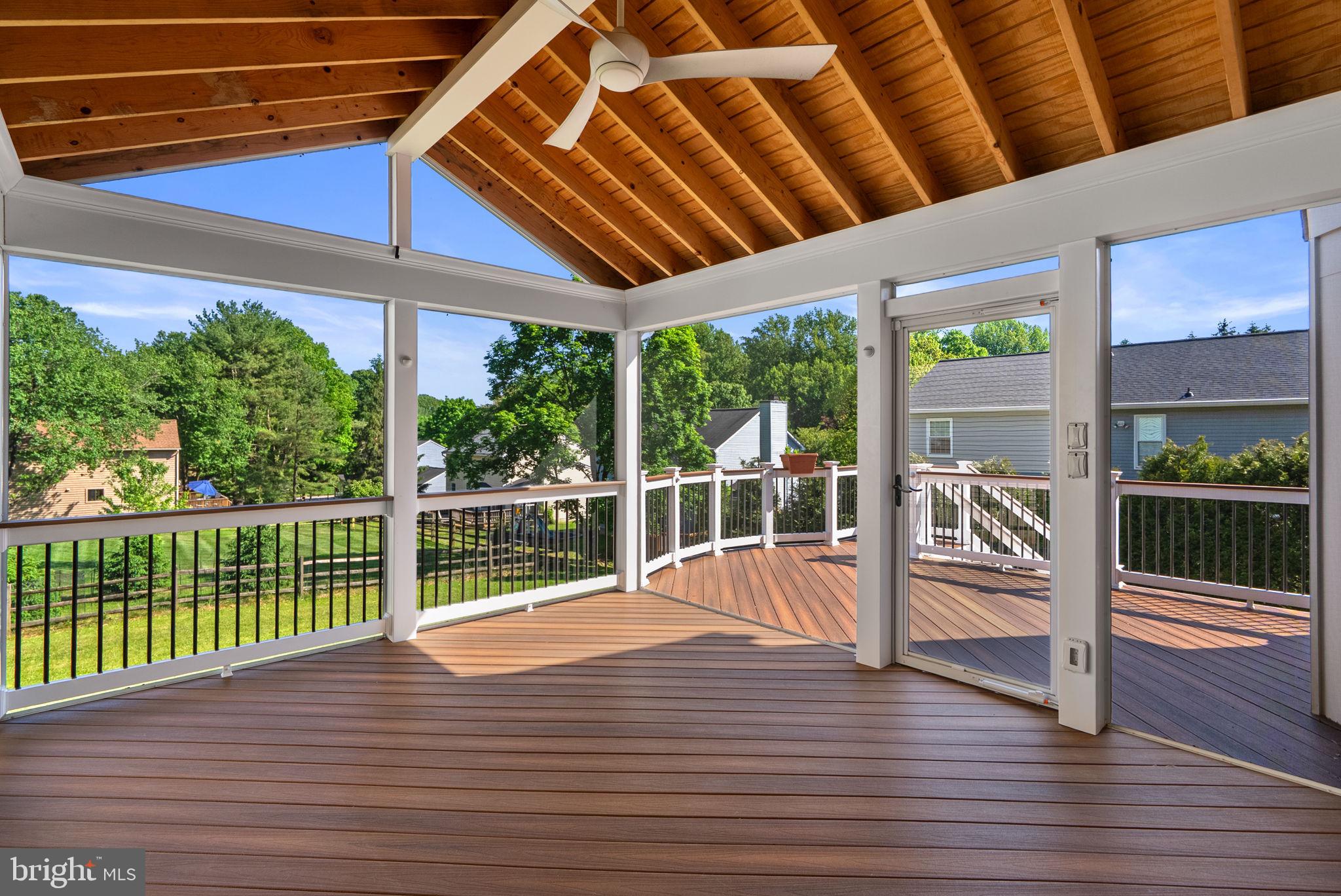 11645 Sun Cir Way Columbia, MD 21044 - Photo 39 of 44 screened in porch