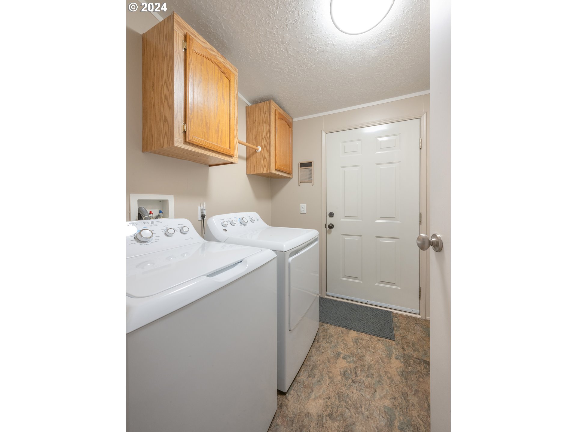 1653 Harbor Drive Springfield, OR 97477 - Photo 27 of 41 Gallery Image 27