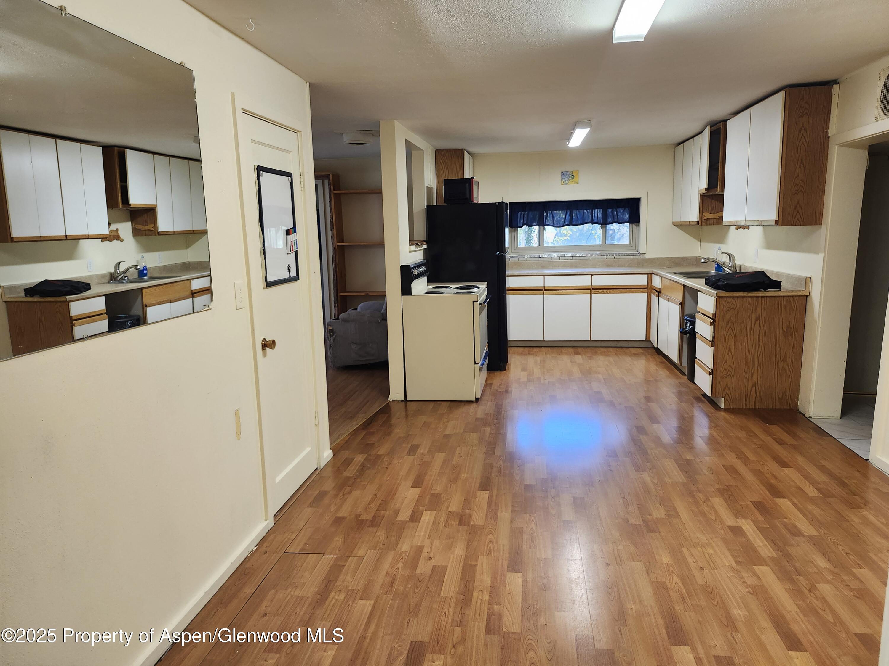 320 County Road Rifle, CO 81650 - Photo 8 of 27 20251028_112957