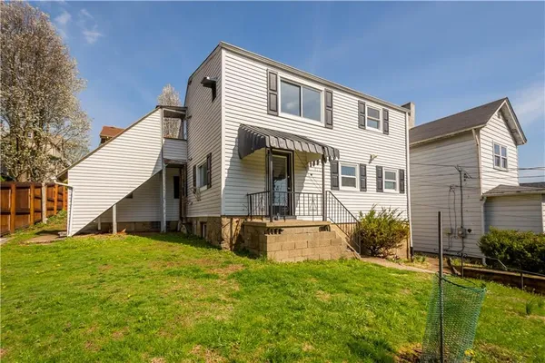 $140,000 | 912 Hillsboro Street, Pittsburgh, PA 15204