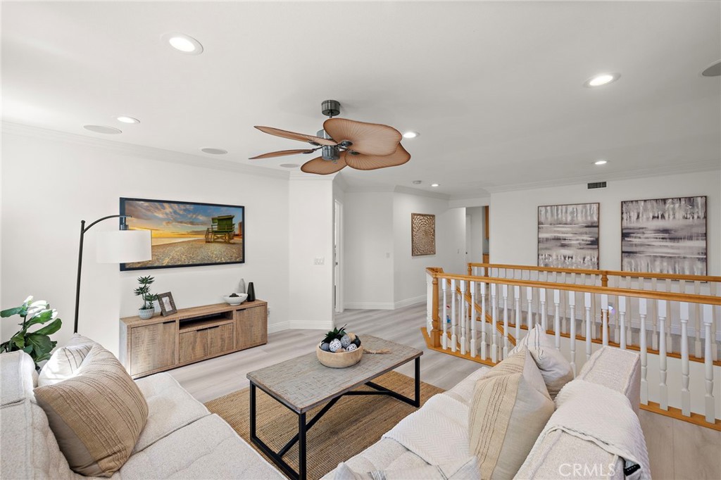 11625 Allen Tustin, CA 92782 - Photo 24 of 45 a living room with furniture