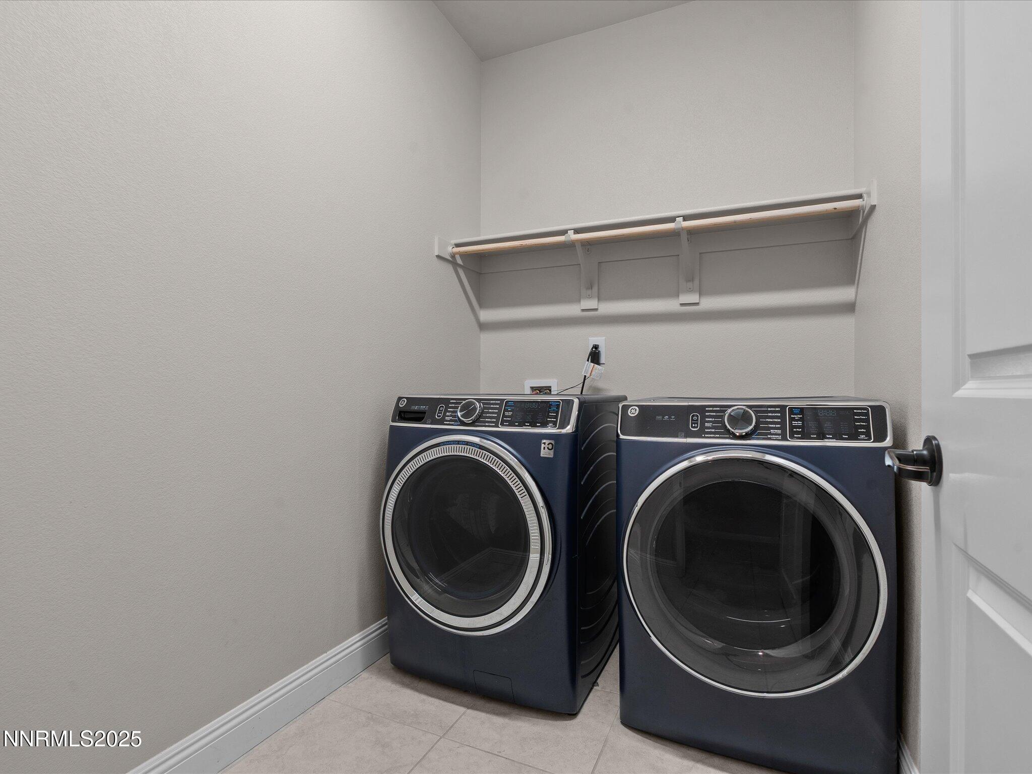 110 Finney Street Dayton, NV 89403 - Photo 13 of 39 07-110 Finney St-106