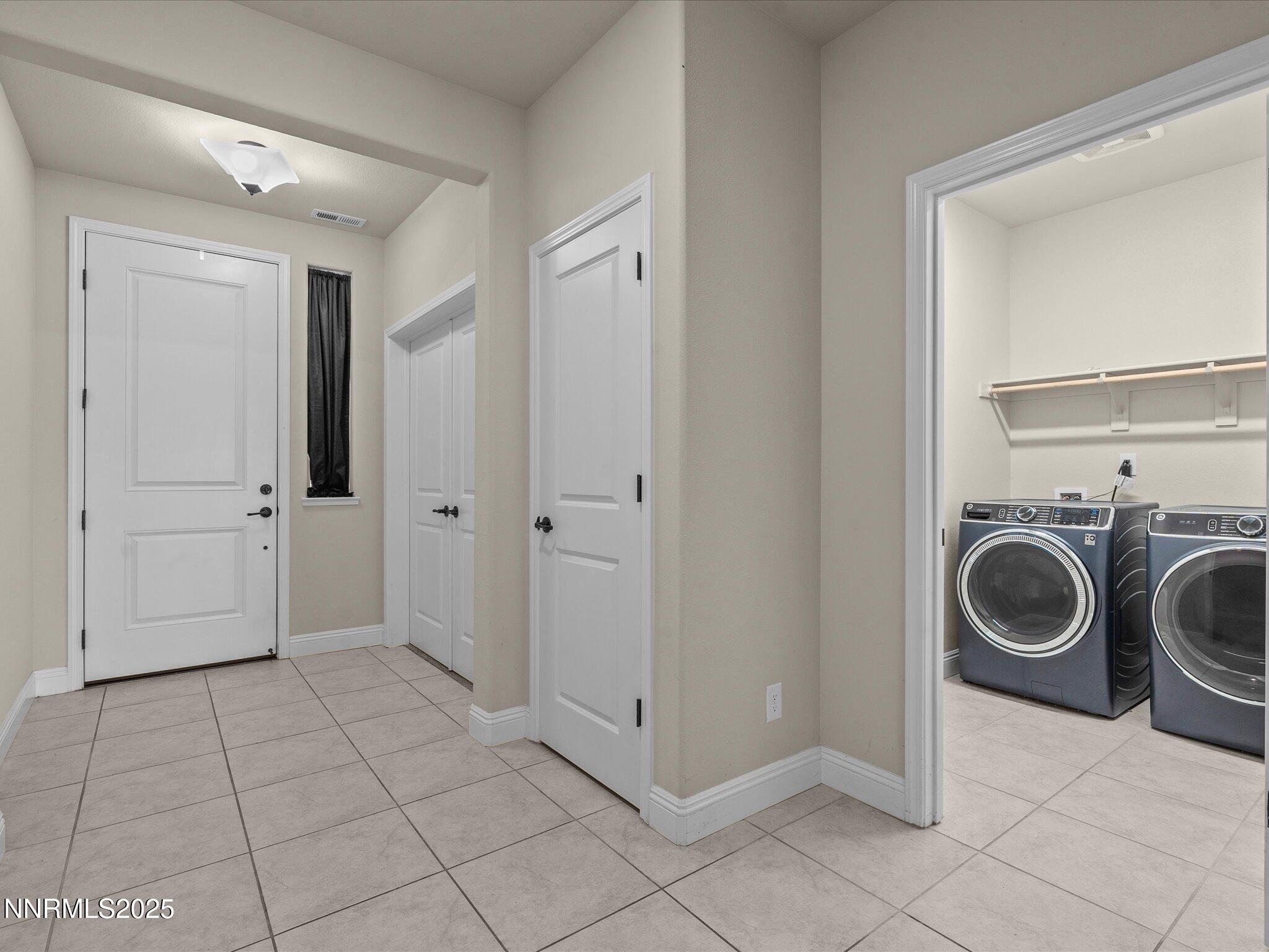 110 Finney Street Dayton, NV 89403 - Photo 10 of 39 04-110 Finney St-103