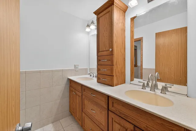 $399,900 | 4472 North 104th Street, Wauwatosa, WI 53225