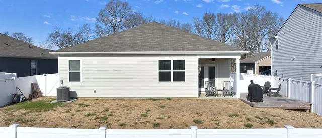 $340,000 | 136 Olivia Circle, Chapel Hill, TN 37034