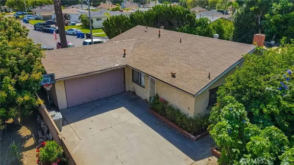 $899,000 | 12650 Glenshire Road, Downey, CA 90242