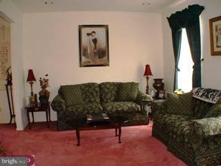 416 Denow Road Pennington, NJ 08534 - Photo 5 of 6