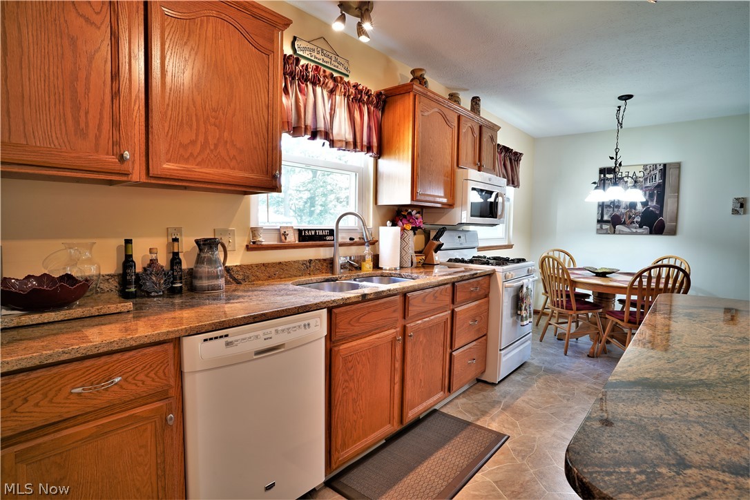 2278 Samira Road Stow, OH 44224 - Photo 8 of 32
