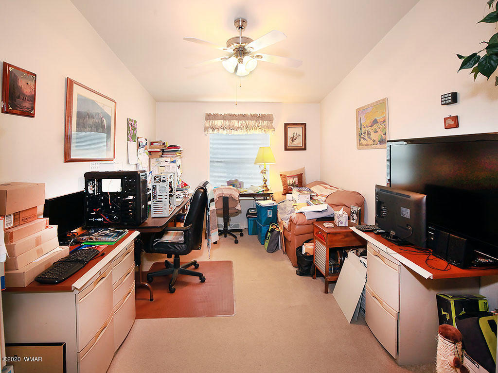 7949 Well Road Show Low, AZ 85901 - Photo 11 of 30 Gallery Image 11