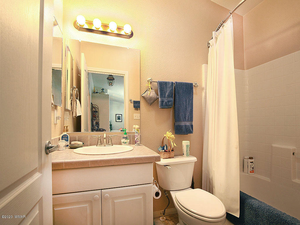 7949 Well Road Show Low, AZ 85901 - Photo 15 of 30 Gallery Image 15