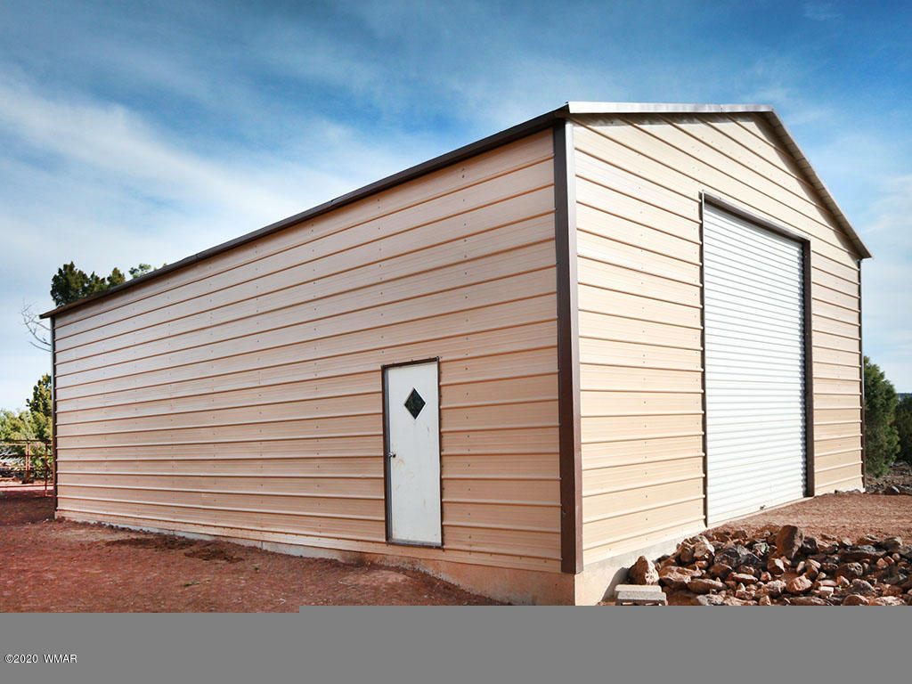 7949 Well Road Show Low, AZ 85901 - Photo 22 of 30 Gallery Image 22