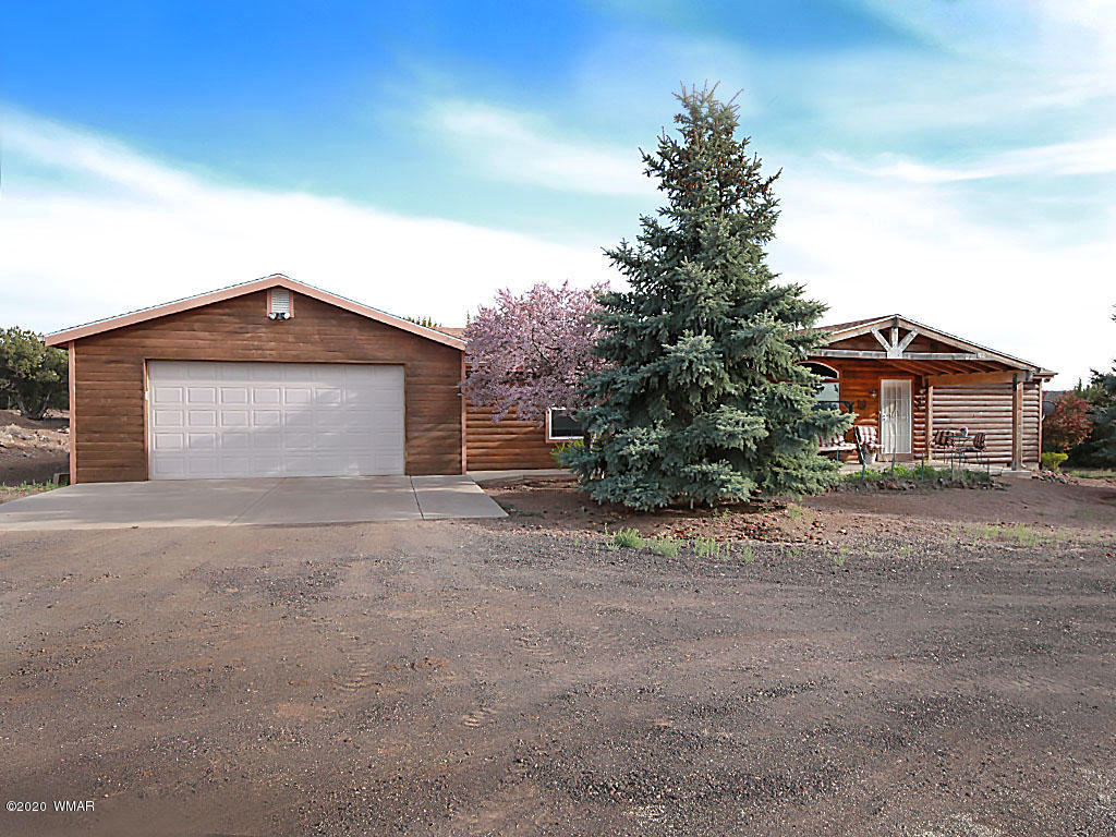 7949 Well Road Show Low, AZ 85901 - Photo 3 of 30 Gallery Image 3