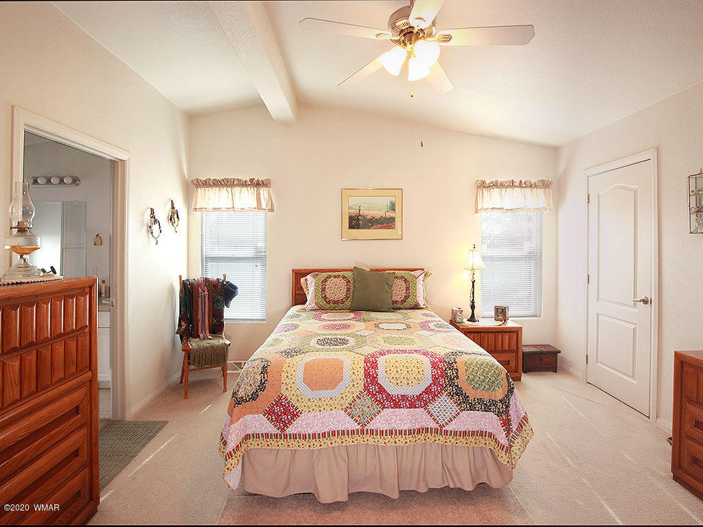 7949 Well Road Show Low, AZ 85901 - Photo 7 of 30 Gallery Image 7