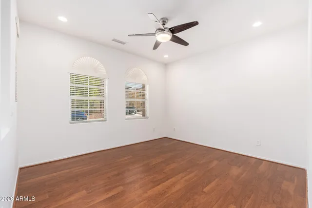 $575,000 | 1122 West Dawn Drive, Tempe, AZ 85284